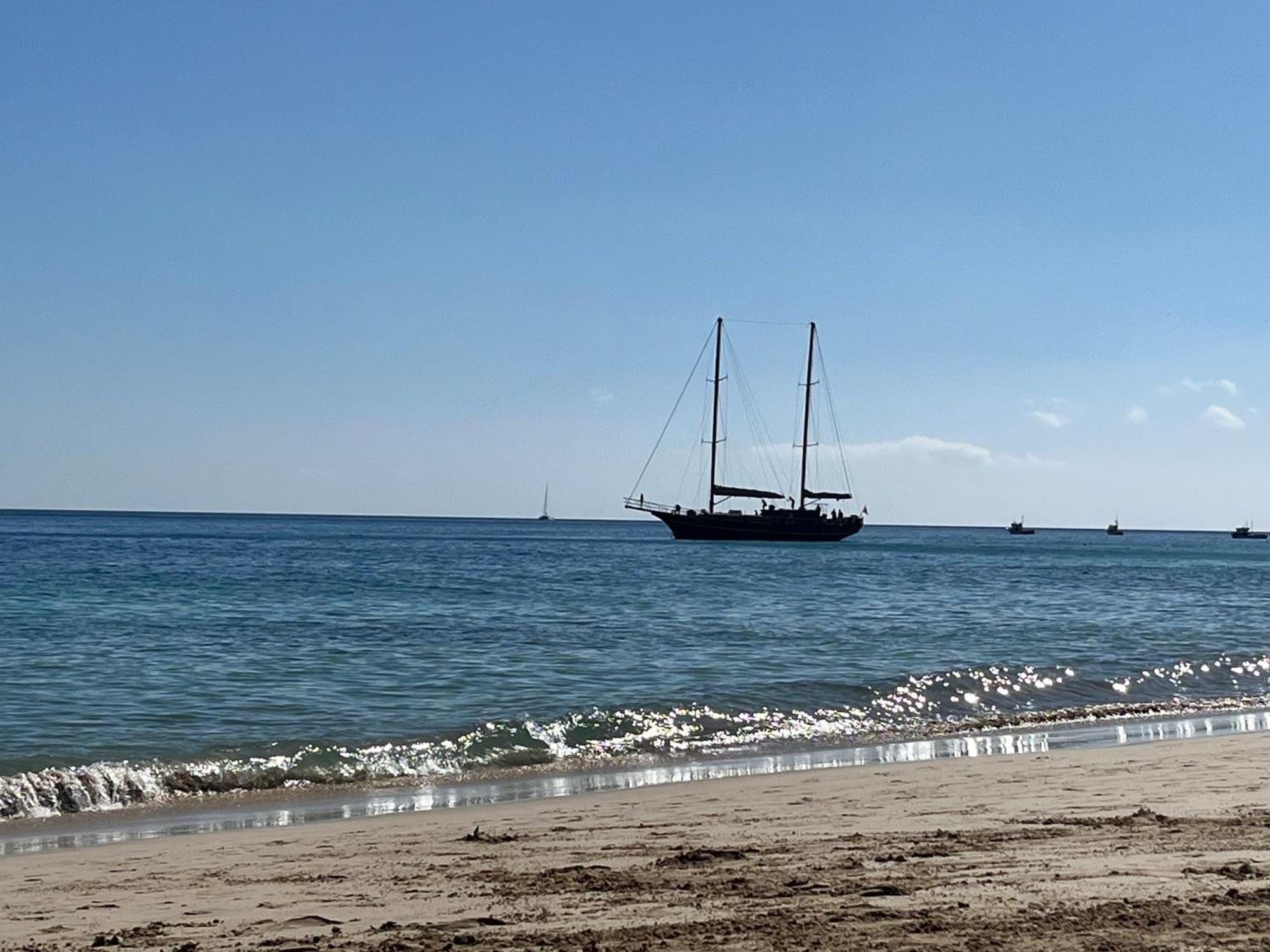 Y Mar *